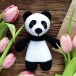 Crochet panda amigurumi pattern