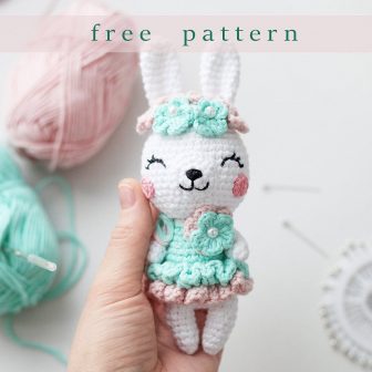 Amigurumi Cute Spring Bunny Free Pattern