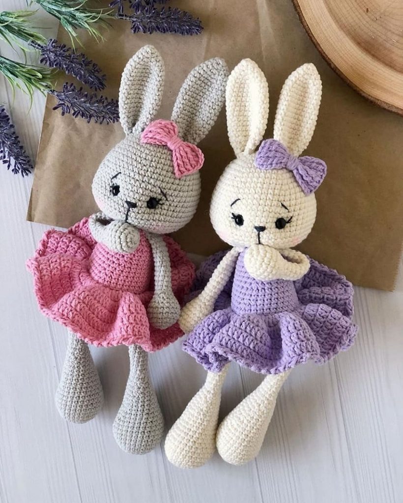 Amigurumi Cute Bunny In Dress Free Pattern
