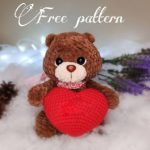 Amigurumi Crochet Bear With a Heart Free Pattern