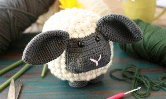Crochet Bobble Sheep