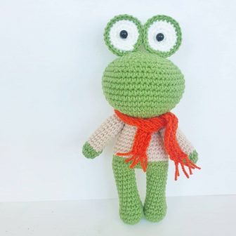 Knitted Frog