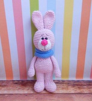 Amigurumi Bunny with Snood Free Pattern