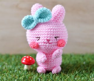 Amigurumi Small Easter Bunny Free Pattern