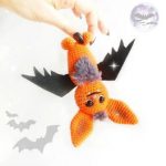 Amigurumi Halloween Bat Free Pattern