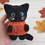 Amigurumi Plush Cat in a Blouse Free Pattern