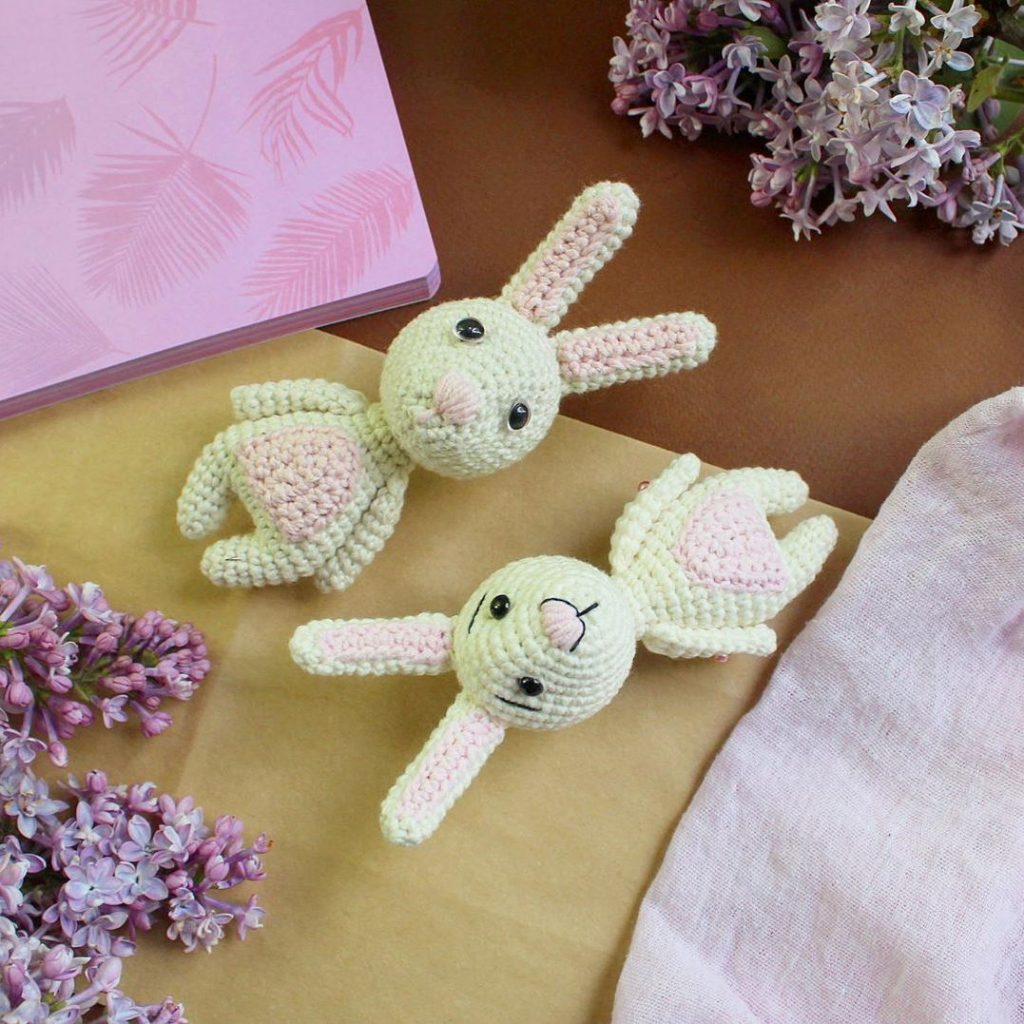 Amigurumi Bunny And Easter Basket Free Pattern