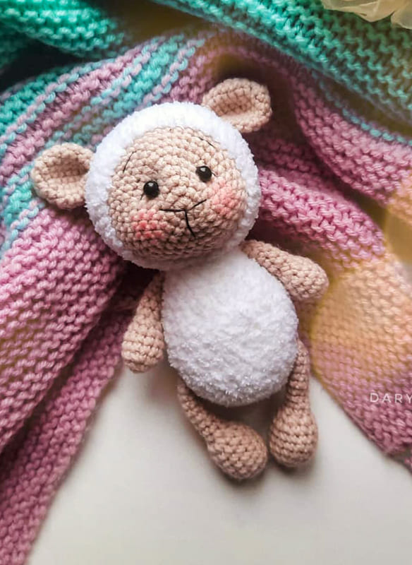 Amigurumi Sheep Keychain Free Pattern