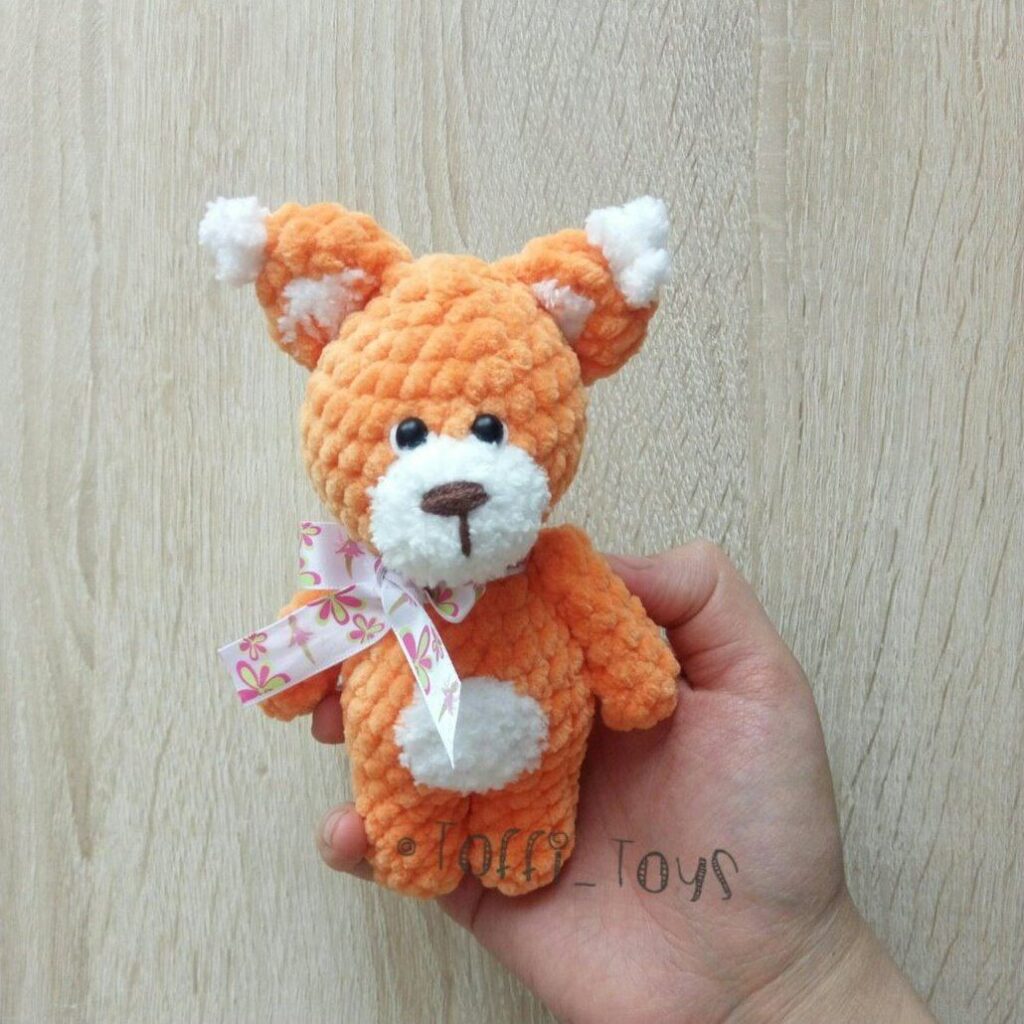 Crochet Squirrel Amigurumi Plush Free Pattern