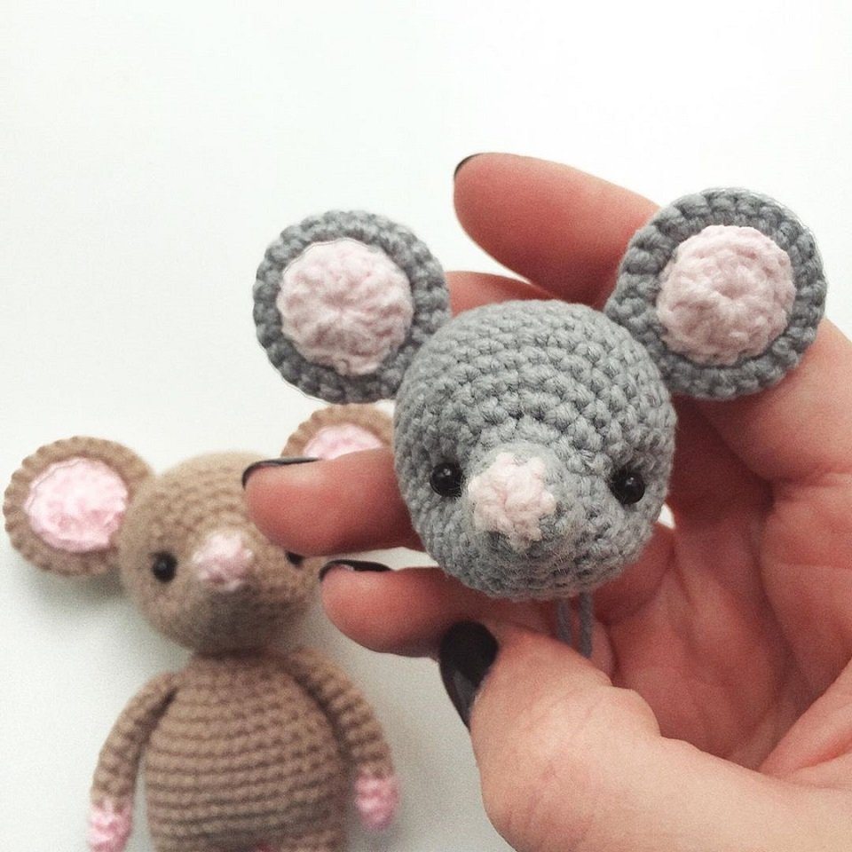 Amigurumi Crochet Mouse Free Pattern