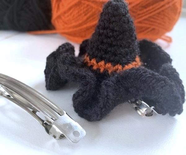 Amigurumi Halloween Witch Hat Hair Clip Free Pattern-2