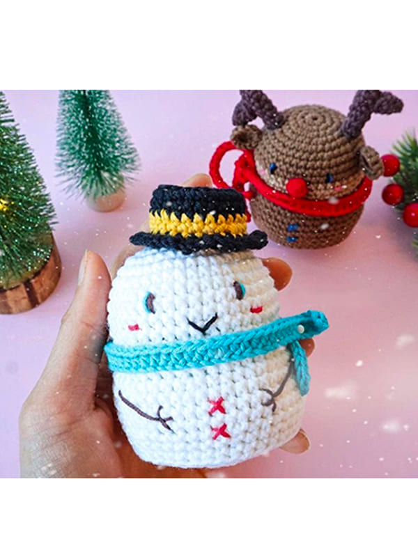 Amigurumi Ornament Snowman Free Pattern