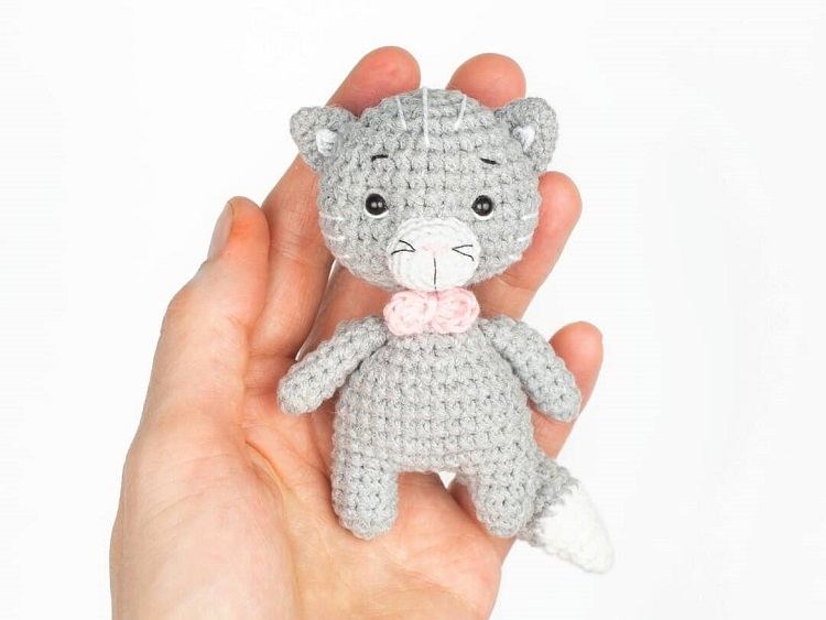 Amigurumi Little Cat Free Pattern-1