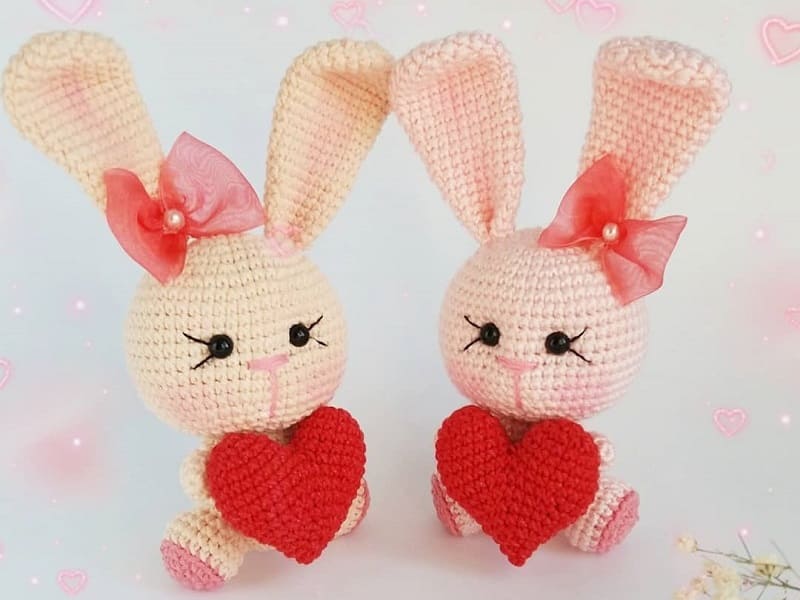 Amigurumi Valentine Bunny Free Pattern-1