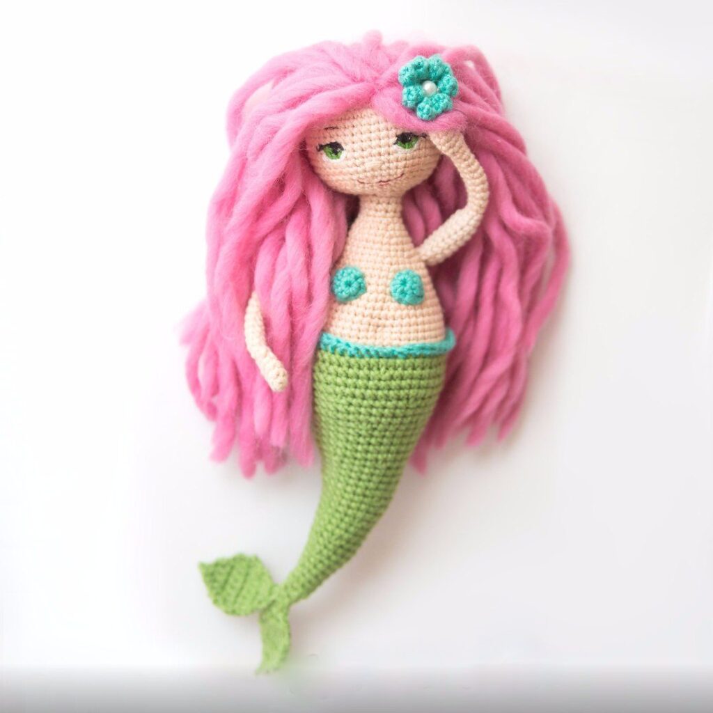 Amigurumi Mermaid Doll Free Pattern-1