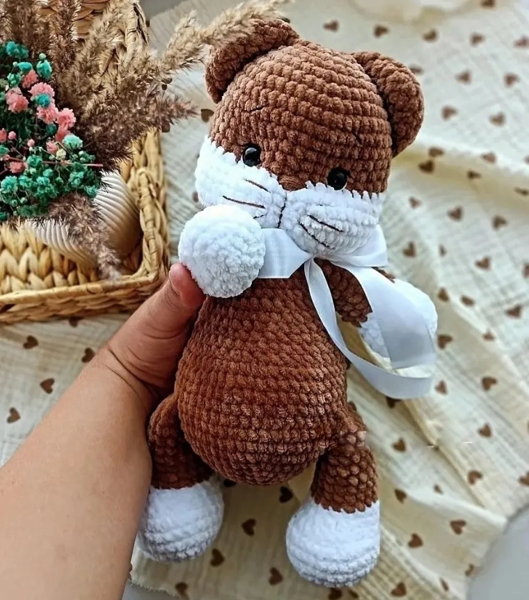 Amigurumi Plush Cat Free Pattern-1