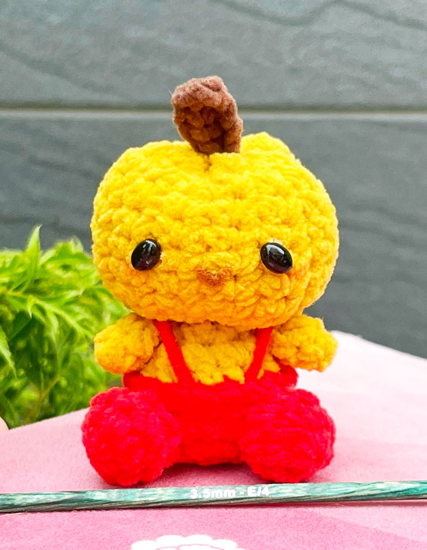 Amigurumi Pumpkin Boy Free Pattern-1