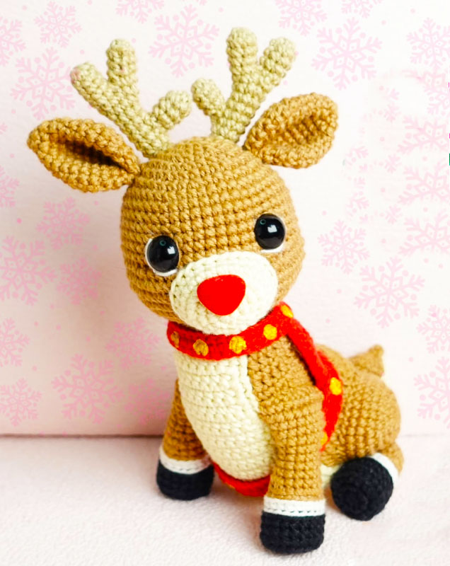 Amigurumi Harnessed Reindeer Free Pattern-1