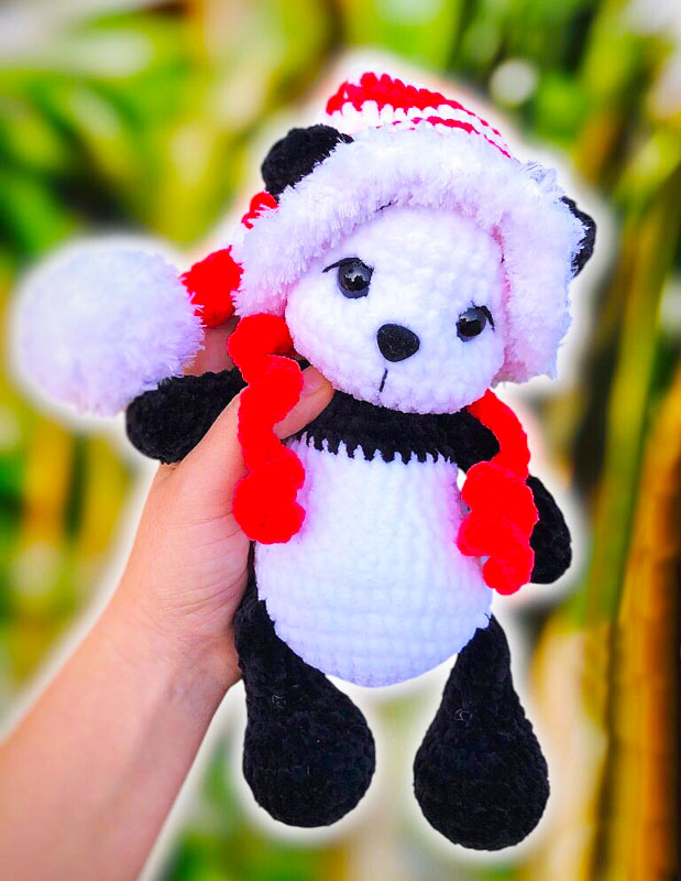 Amigurumi Plush Panda with Christmas Hat Free Pattern-1