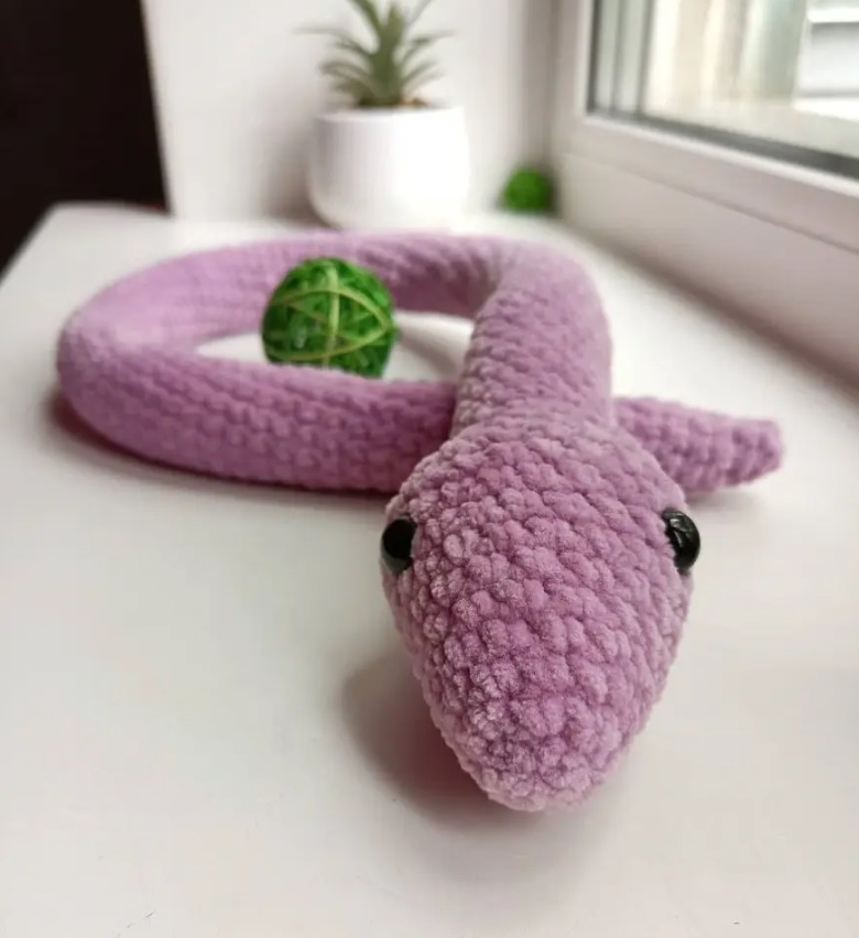 Amigurumi Plush Snake Free Pattern-1