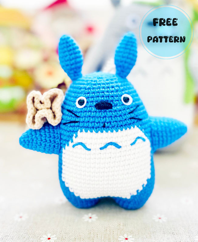 Amigurumi Blue Totoro with Bag Free Pattern-1