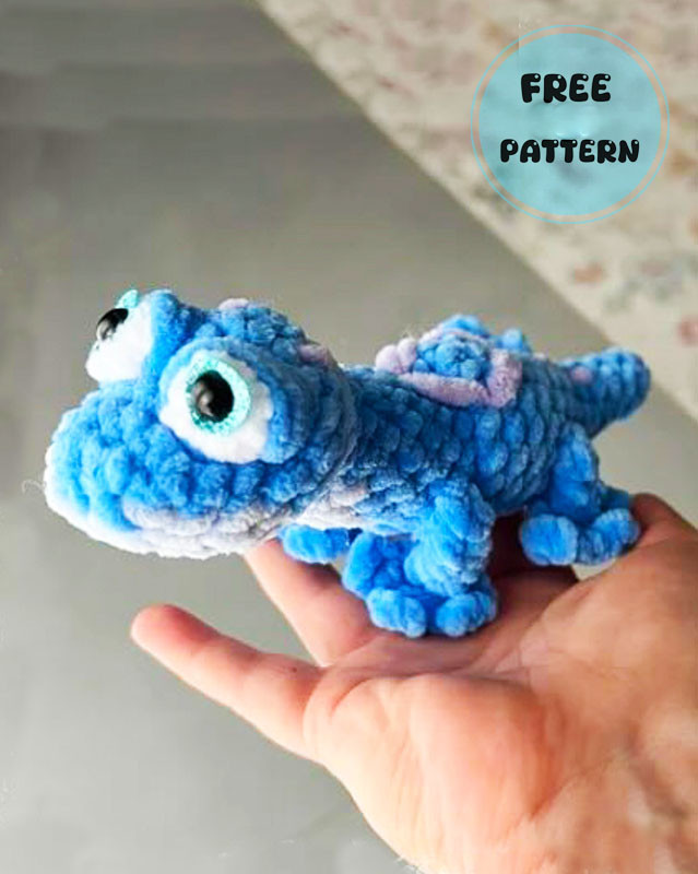 Amigurumi Burni the Blue Salamander Free Pattern-1