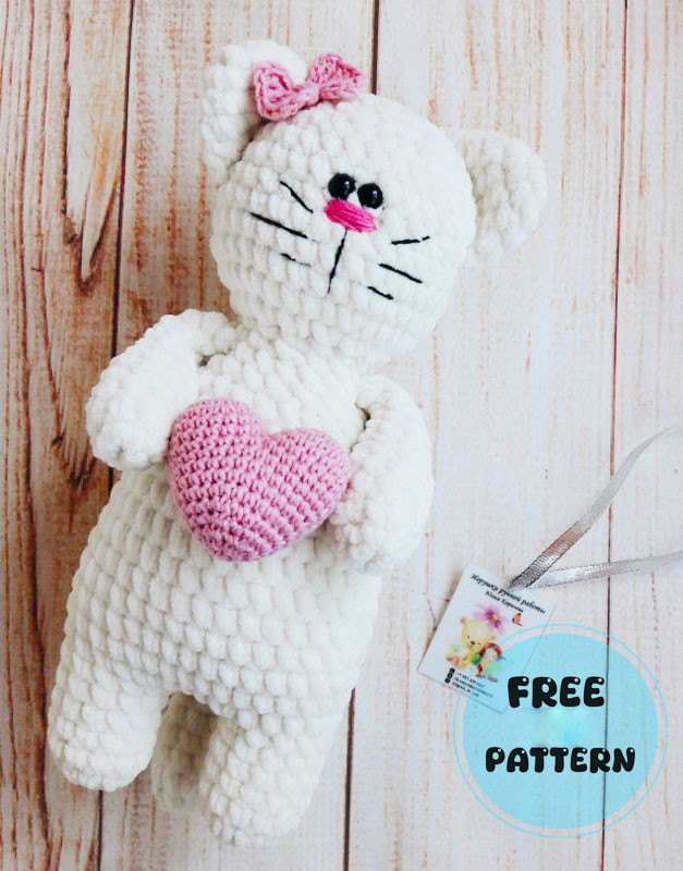 Amigurumi White Plush Cat Norry Free Pattern-1