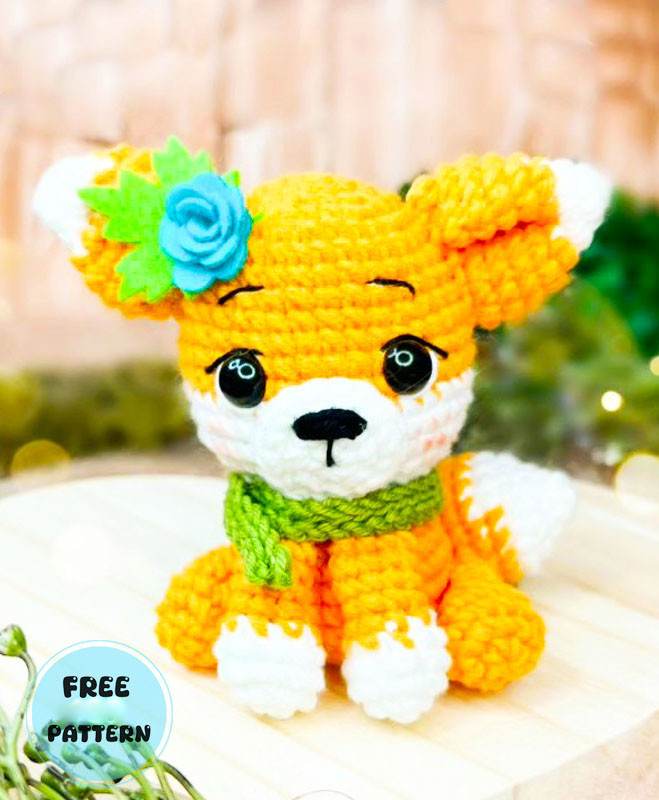 Amigurumi Sitting Fox Keychain Free Pattern-1