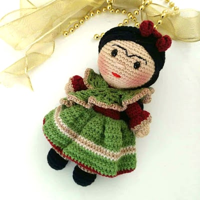 Amigurumi Crochet Frida Kahlo Free Pattern-1