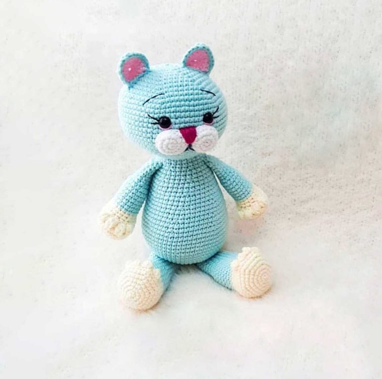 Amigurumi Crochet Blue Cat Free Pattern-1