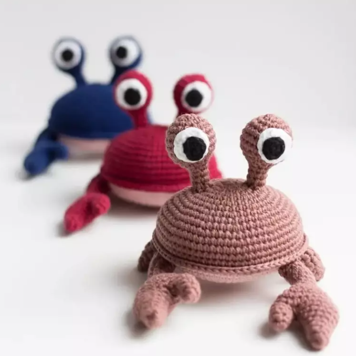 Amigurumi Crochet Christian the Crab Free Pattern-1