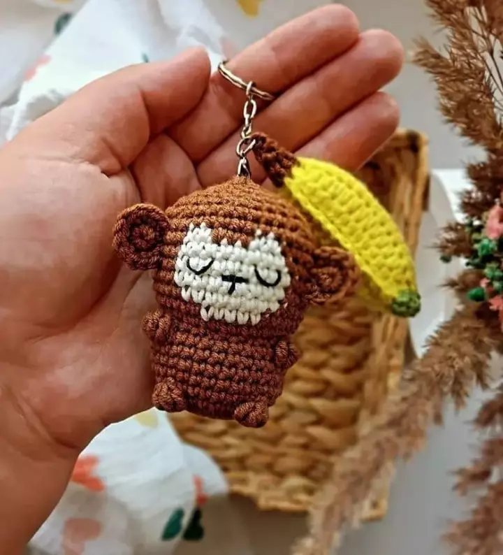 Amigurumi Crochet Monkey with Banana Keychain Free Pattern-1
