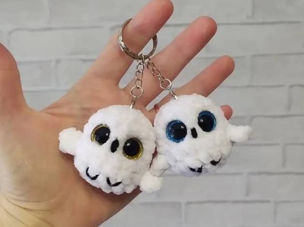 Amigurumi Crochet Owl Keychain Free Pattern-1