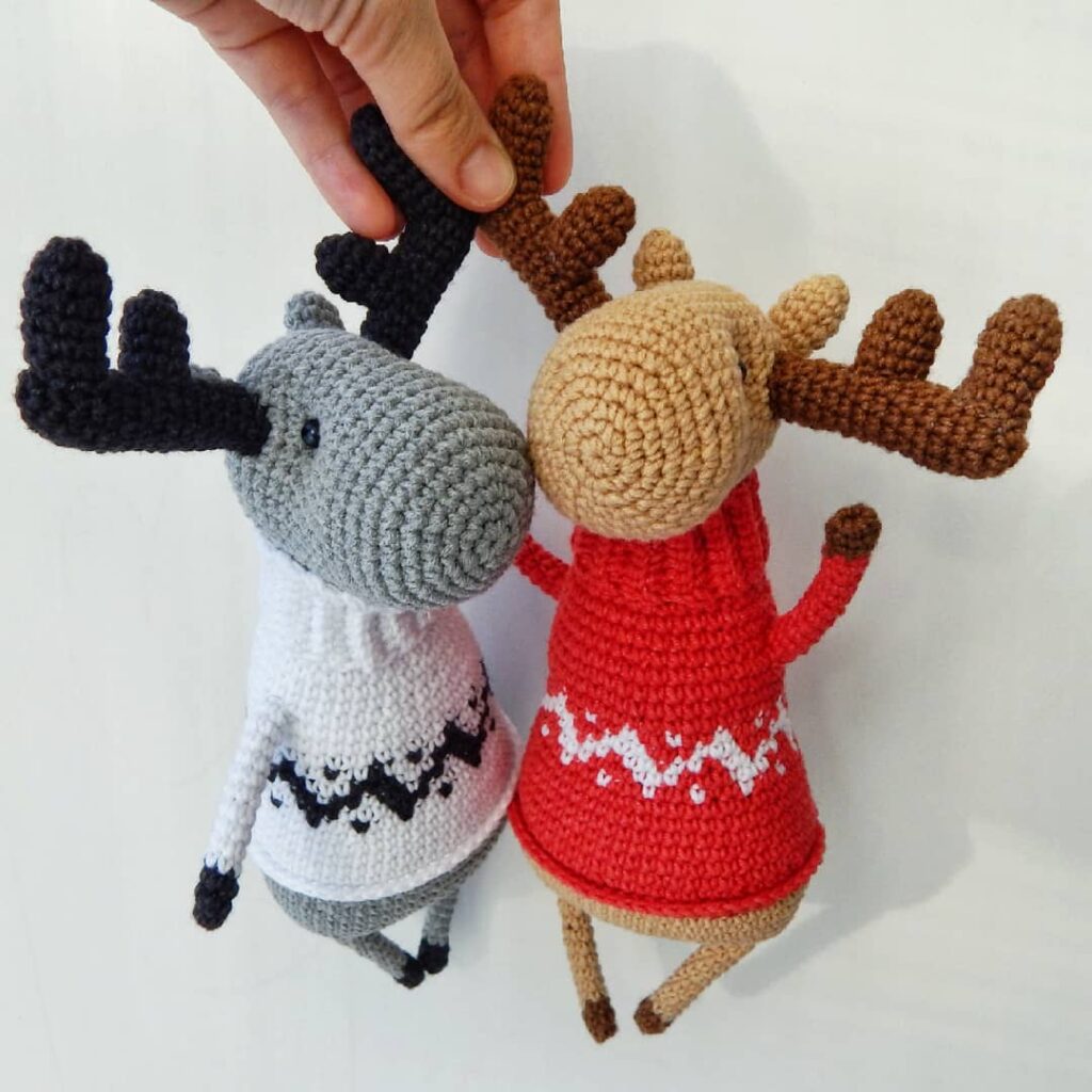 Amigurumi Crochet Christmas Moose Free Pattern-1