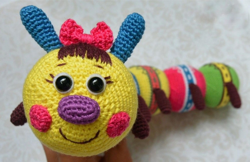 Amigurumi Crochet Goose-Marusya the Caterpillar Free Pattern-1