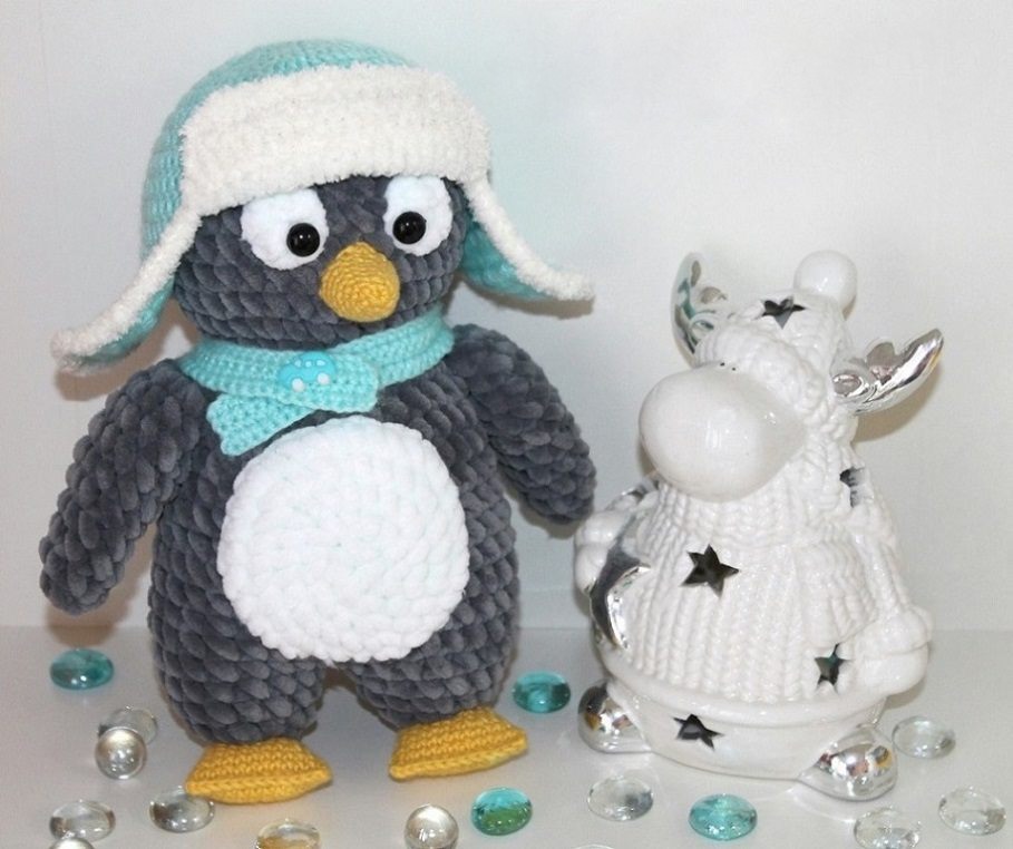 Amigurumi Penguin in a Hat Free Pattern-1