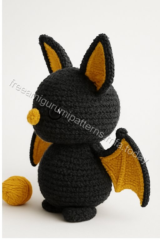 Amigurumi Fluffy Bat Free Pattern